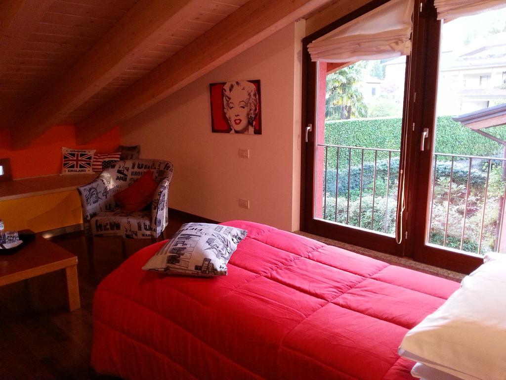 וארסה B&B Douglas House מראה חיצוני תמונה